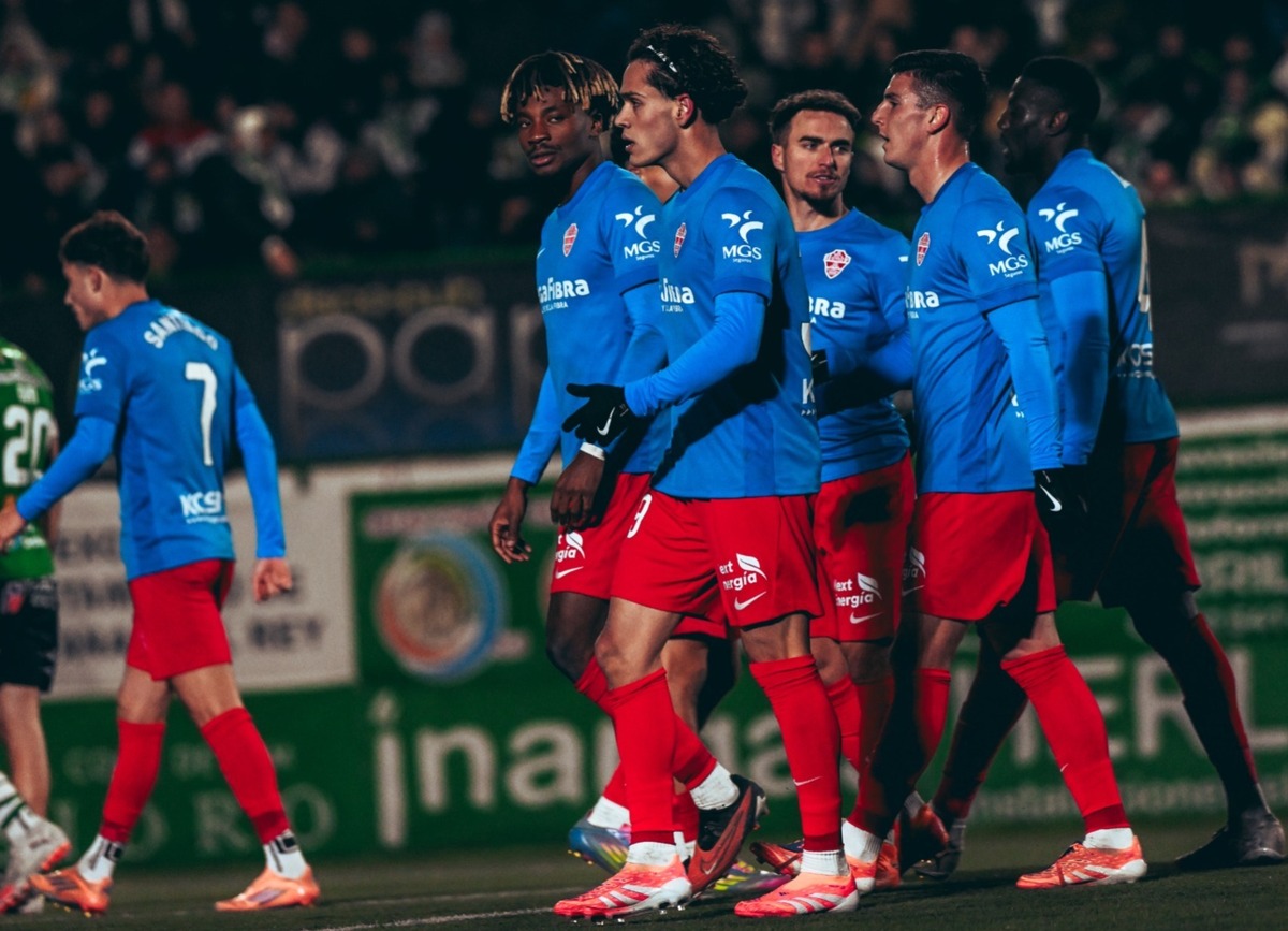 CRÓNICA | El Elche CF avanza a los dieciseisavos de la Copa del Rey (1 ...